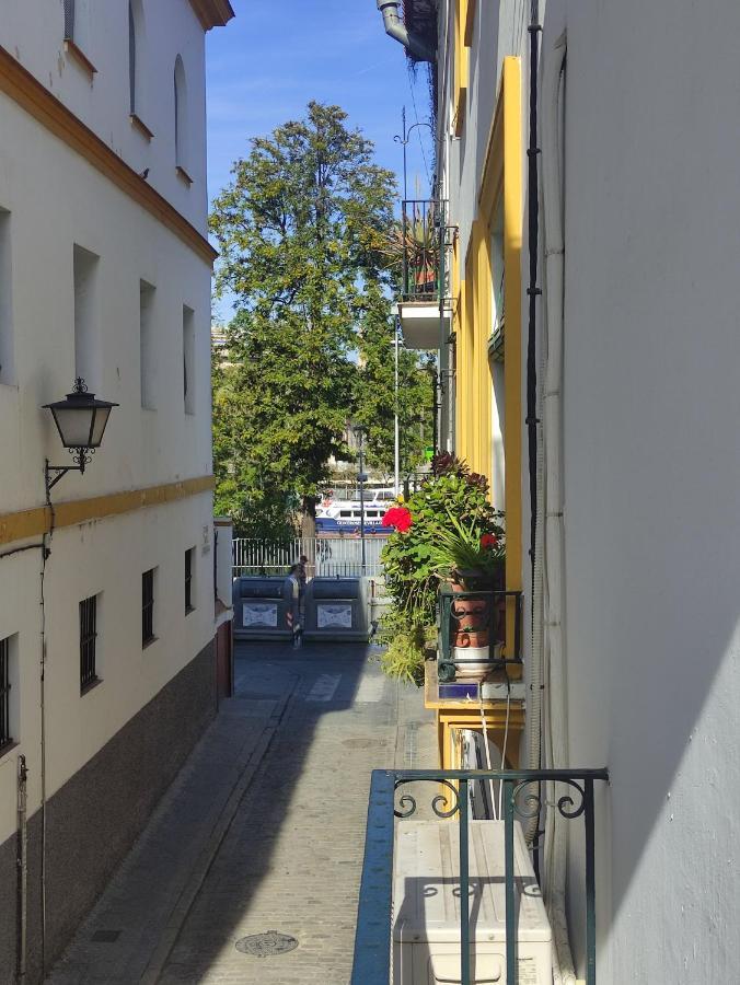 Vive Triana Apartment Seville Exterior photo